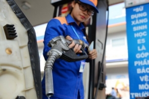 Giá xăng dầu đồng loạt giảm từ 15h ngày 22/6/2018